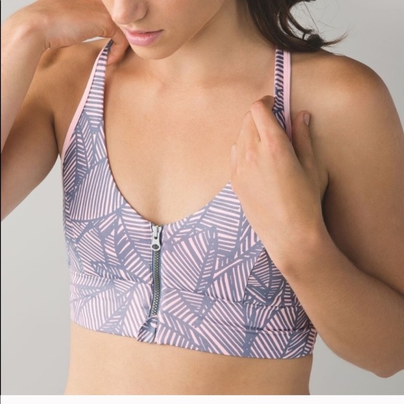 lululemon athletica Other - Lululemon l Cool to Street • zipper bra